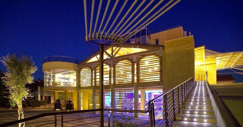 Albergo Cantine Ascheri 브라 외부 사진