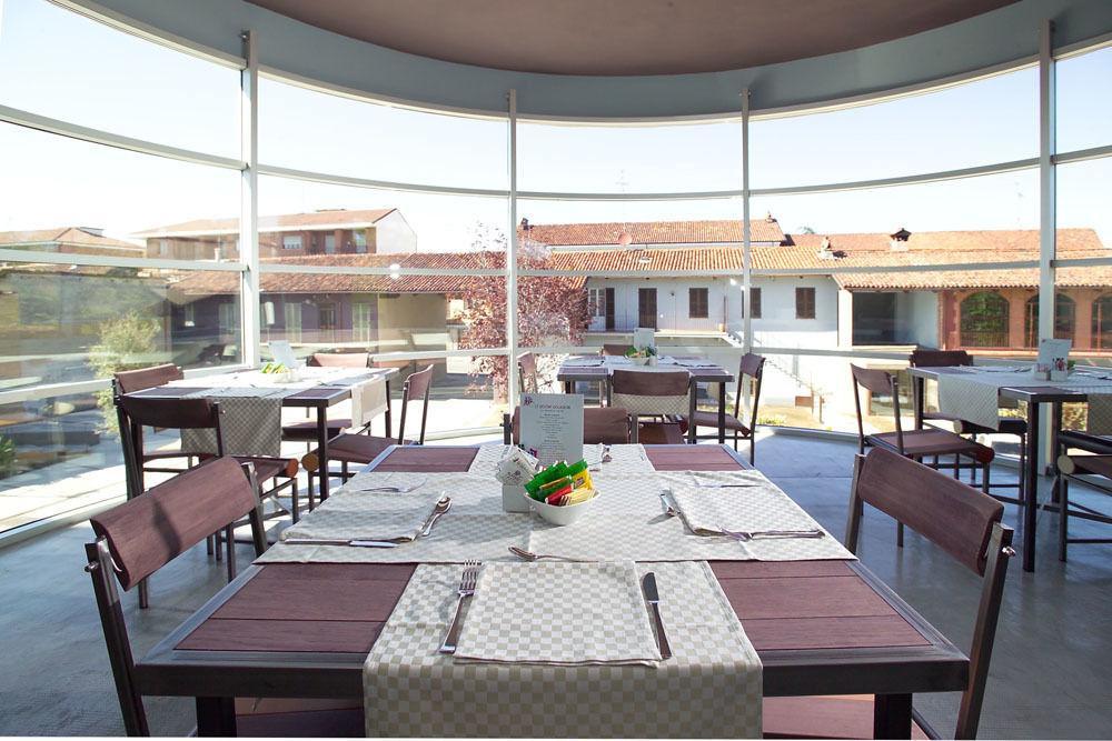 Albergo Cantine Ascheri 브라 외부 사진